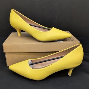 Women's Low Stiletto Heel Pumps Size 245 Yellow